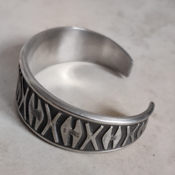 Mid-century modern Eik Tinn Norway Pewter Cuff Bracelet - Picture 13 of 14